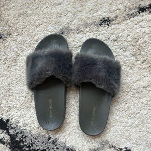 Steve Madden Grey Slides with Faux Fur